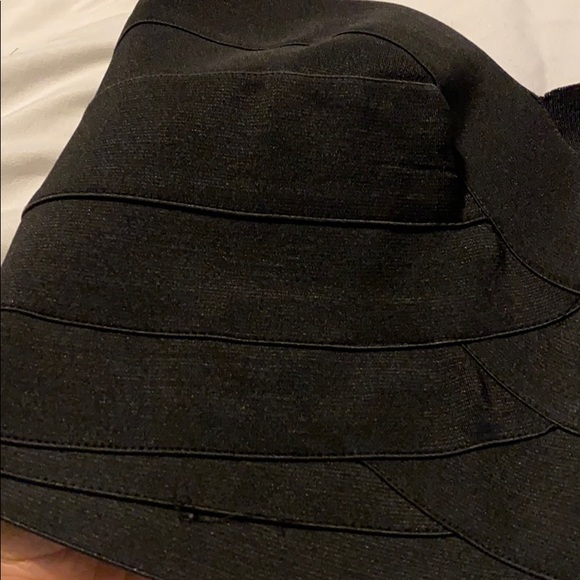 Urban Outfitters Strapless Croptop - Picture 2 of 4